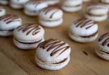 Macarons au Kinder Bueno